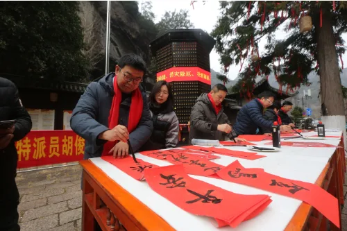 永嘉：文化特派员为水云村添“福”增“彩”