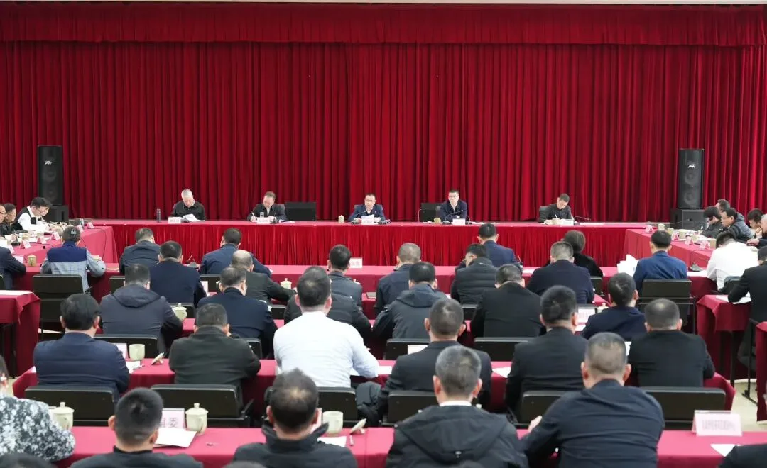 永嘉县委常委会召开扩大会议专题研究部署春节前后安全生产工作