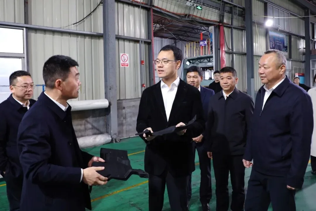 泰顺县委书记张银贵开展“新春走基层、共促开门红”活动