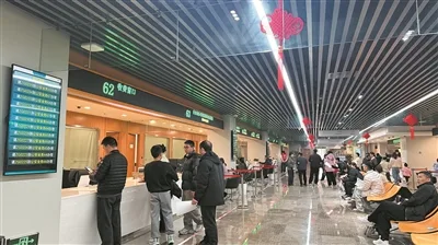 开工首日，温州市民中心“忙忙忙”