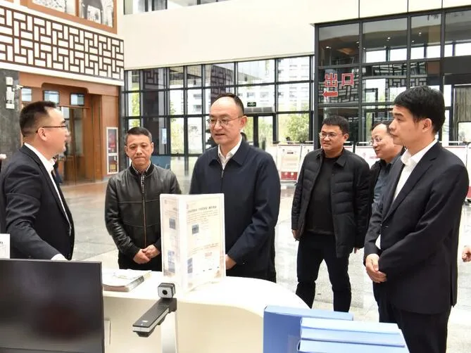 平阳县委书记孟晓斌调研不正之风和腐败问题集中整治工作