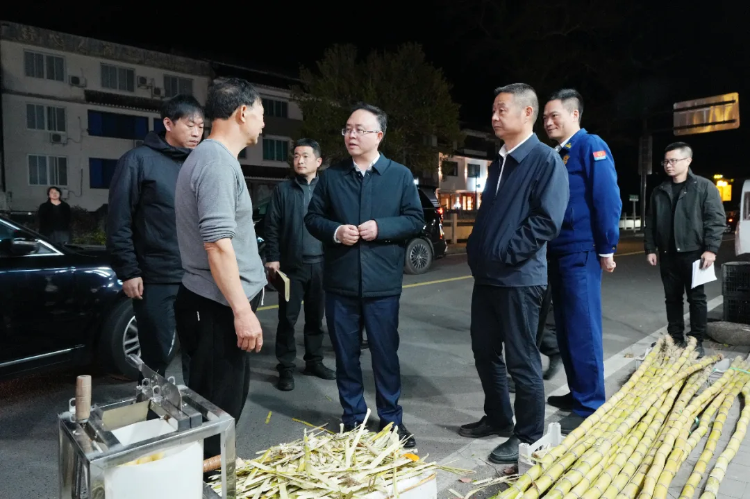 乐清市领导开展“护安强城”夜访夜查工作