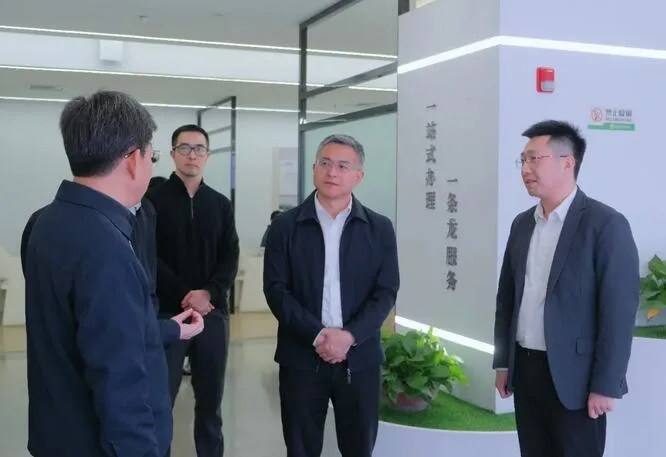 瓯海区委书记刘云峰调研群众身边不正之风和腐败问题集中整治工作