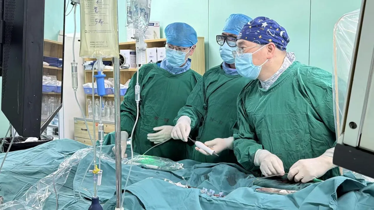 跨越万里的信任！从国外专程飞赴温医大附一院寻求RDN新希望