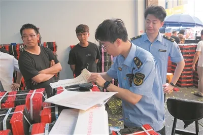 全面检测，守护舌尖安全！消费者急盼本地杨梅上市