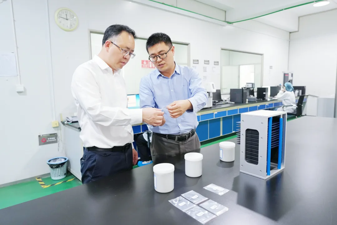乐清市委书记戴旭强走访慰问科技工作者