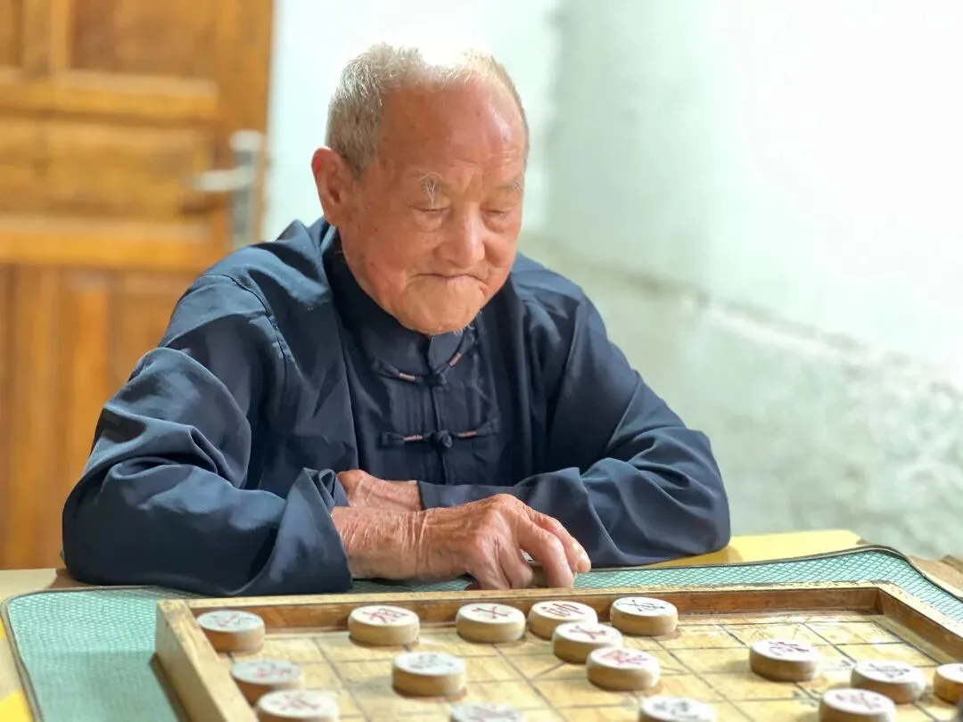 五世同堂！永嘉这位107岁老人，生活状态让人羡慕