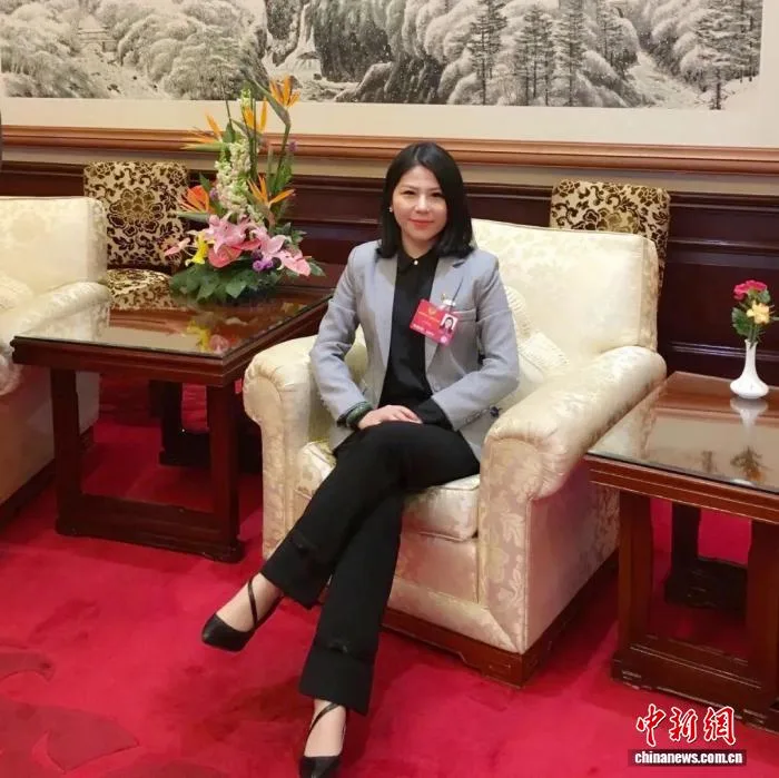 卢雅娟：从留学生到“引路人”，她选择走那条“难而正确”的路