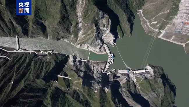 全球在建最大混合式抽水蓄能电站迎双突破