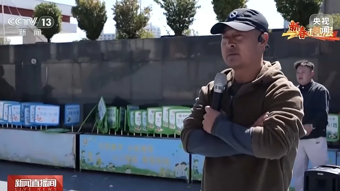 新春走基层丨千人舞麒麟舞出精气神！他带年轻人“接棒”非遗传承