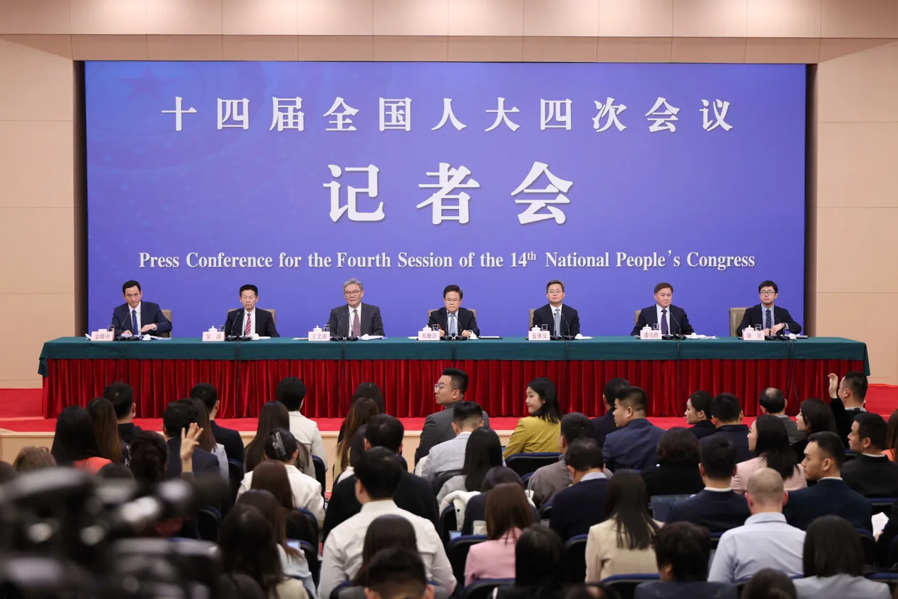 晶采观察丨从国家账本，看发展成色与民生底色