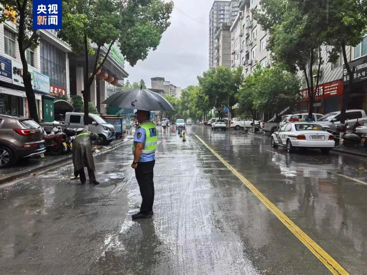 受降雨影响 陕西新增转移避险9908户21158人
