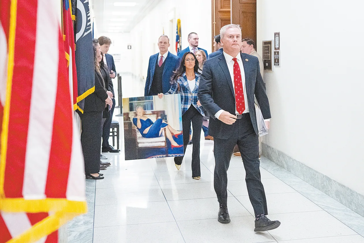 美国两党互相攻击，欧洲政要牵涉其中，爱泼斯坦档案冲击美欧政坛