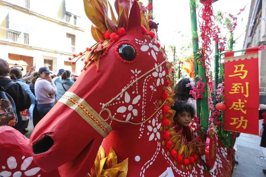 跨越半个地球 中国春节“圈粉”拉美