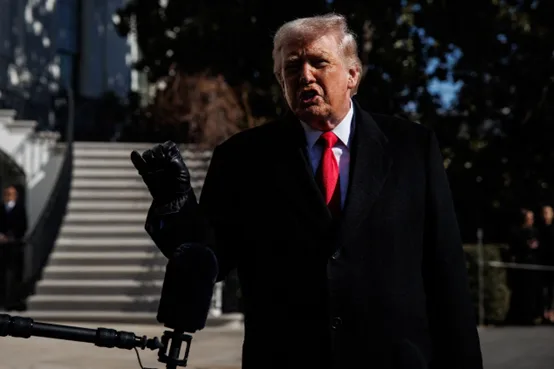 美媒曝“一名试图闯入海湖庄园的男子被击毙”进展：特朗普已听取简报