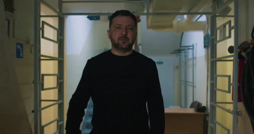 乌媒：俄乌冲突爆发4周年，泽连斯基首次展示冲突初期所使用地下掩体