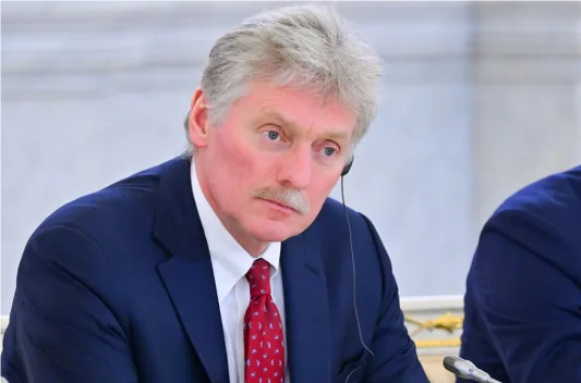 瑞典称在法国航母访问期间拦截疑似俄方无人机，克宫回应：“相当荒谬”