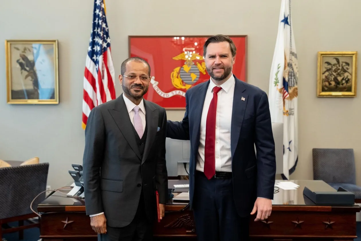 阿曼外交大臣会见美副总统 称美伊谈判取得“前所未有进展”