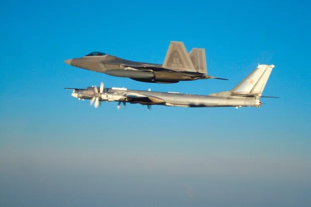 北美防空司令部：紧急出动多架军机，应对进入美阿拉斯加和加拿大“防空识别区”的俄军机