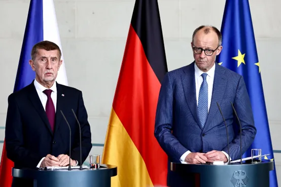 罕见公开批评！德国总理警告以色列：吞并约旦河西岸将是“一个巨大的错误”