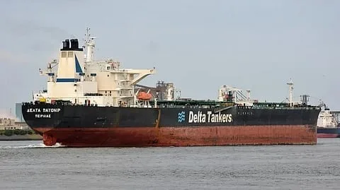 美媒爆料：美国称给予印度购买俄油临时豁免后，印度炼油商已购入约3000万桶俄油