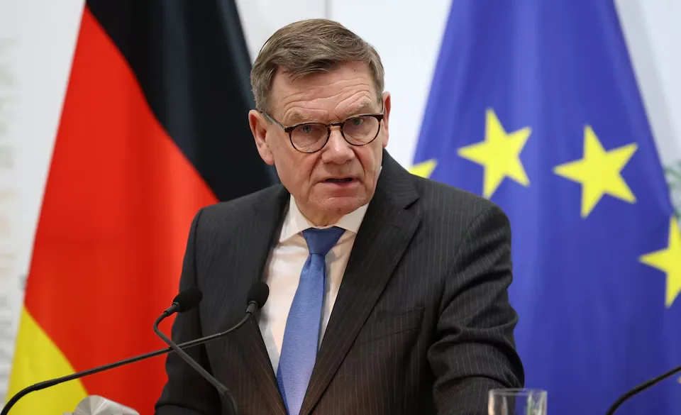 外媒：特朗普威胁北约盟友护航霍尔木兹海峡后，德国外长表态