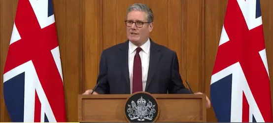 外媒：斯塔默称正与盟友就涉霍尔木兹海峡方案开展工作，但该方案“不会涉及北约”