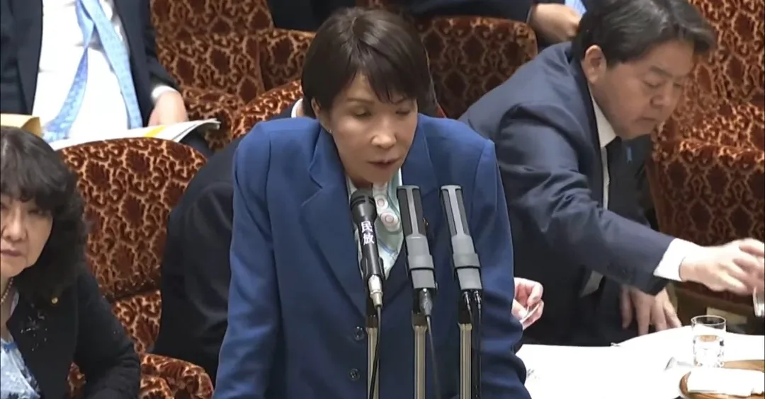 被质问为何不谴责美国和以色列，高市早苗语出惊人：因为我要见特朗普，说完了