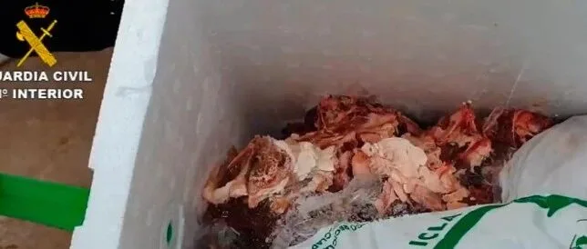 西班牙警方捣毁非法肉类网络，亚洲餐厅成主要流向之一...