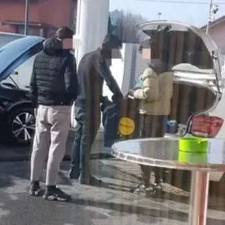 六旬华人手手伸向女患者私处，付出惨痛代价