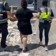 【欧浪】警方多地打击按摩中心 解救11名中国女子和逮捕8人