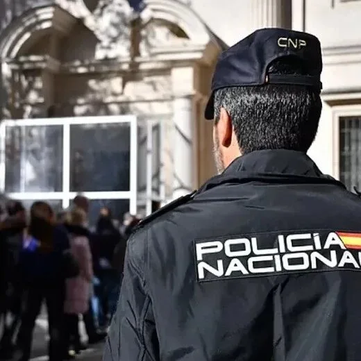 【欧浪】“孩子遇急事”！冒充子女紧急要钱 西班牙警方破获诈骗洗钱团伙