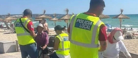 【欧浪】大量华人妇女在海滩提供按摩 警方持续打击并处罚三十多人