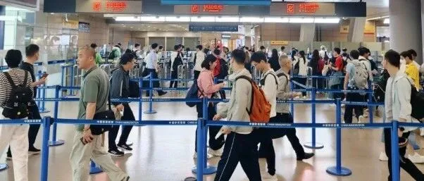 这些华人回国后，不准出境